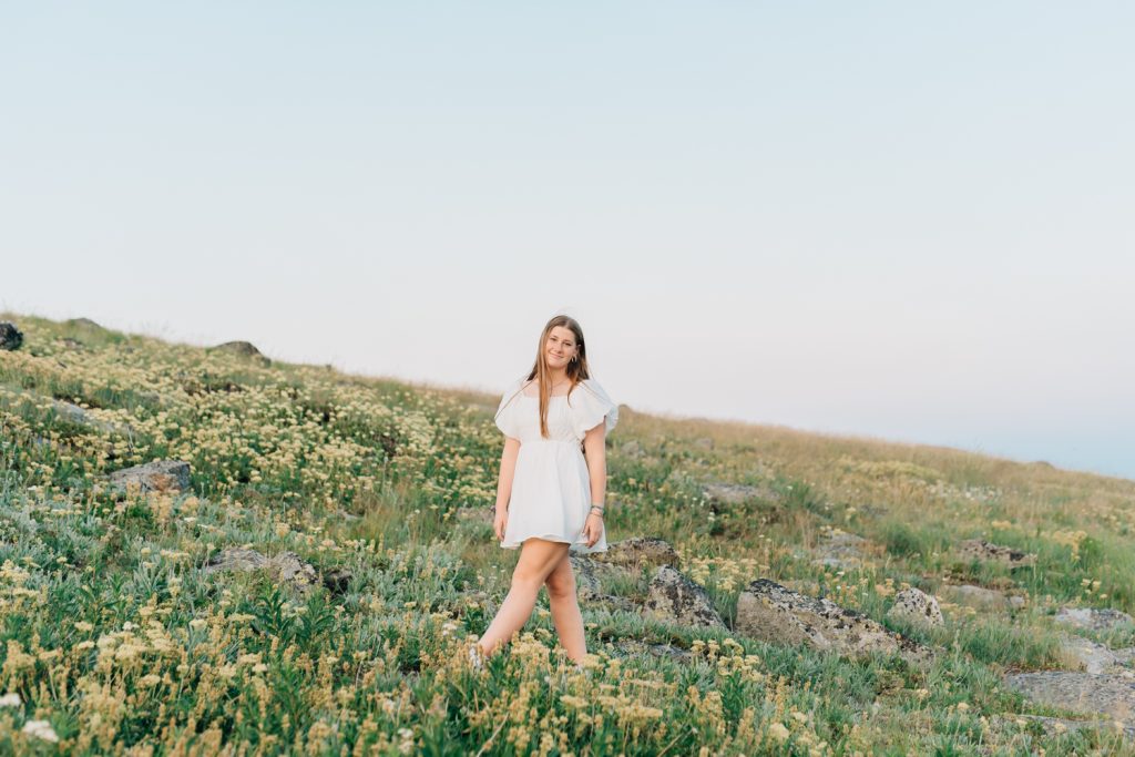 Mt Spokane photography senior wildflowers mountain