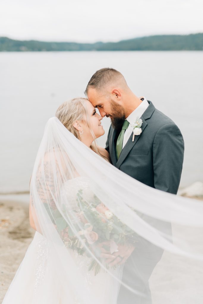 _A1S9446 lake Coeur d'Alene wedding photography veil